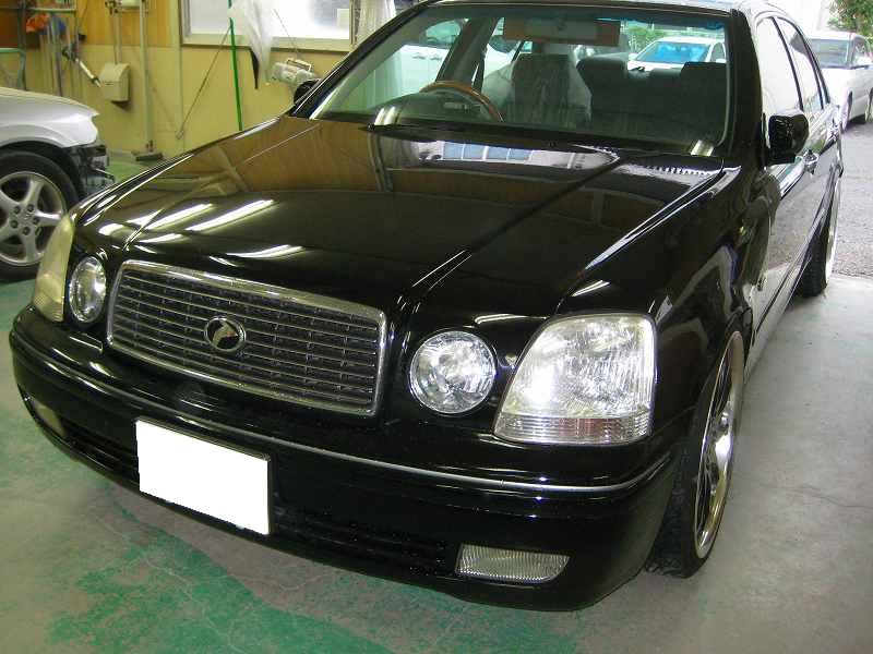 日野市よりご来店のトヨタ プログレ 塗料付着修理です 東京 立川 板金塗装 車の傷 へこみ修理 ガレージローライド