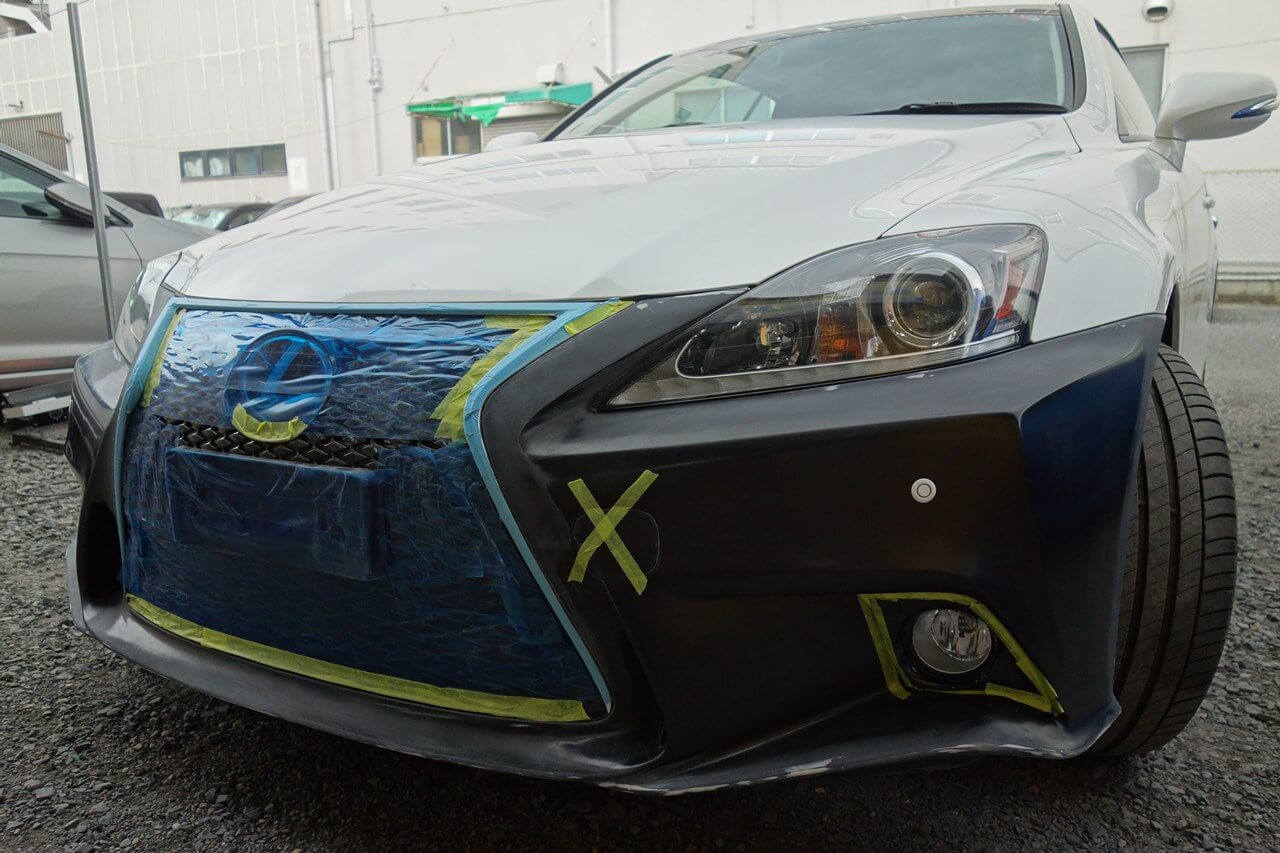トヨタ レクサスIS250C ファルコナー製フロントバンパ塗装