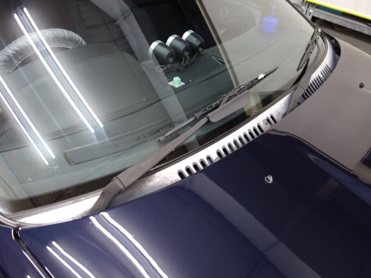 マツダ Rx 7 カウルパネル カウルパネル取付部 塗装劣化修理 千葉県よりご来店のリピーター様です 東京 立川 板金塗装 車の傷 へこみ修理 ガレージローライド