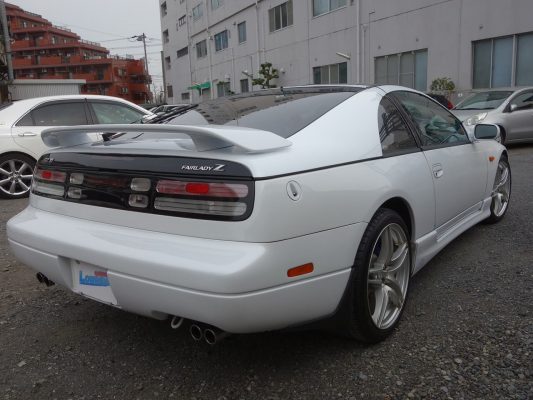 板金塗装 車修理 カスタム対応可能エリア埼玉県 修理実績 東京 立川 板金塗装 車の傷 へこみ修理 ガレージローライド