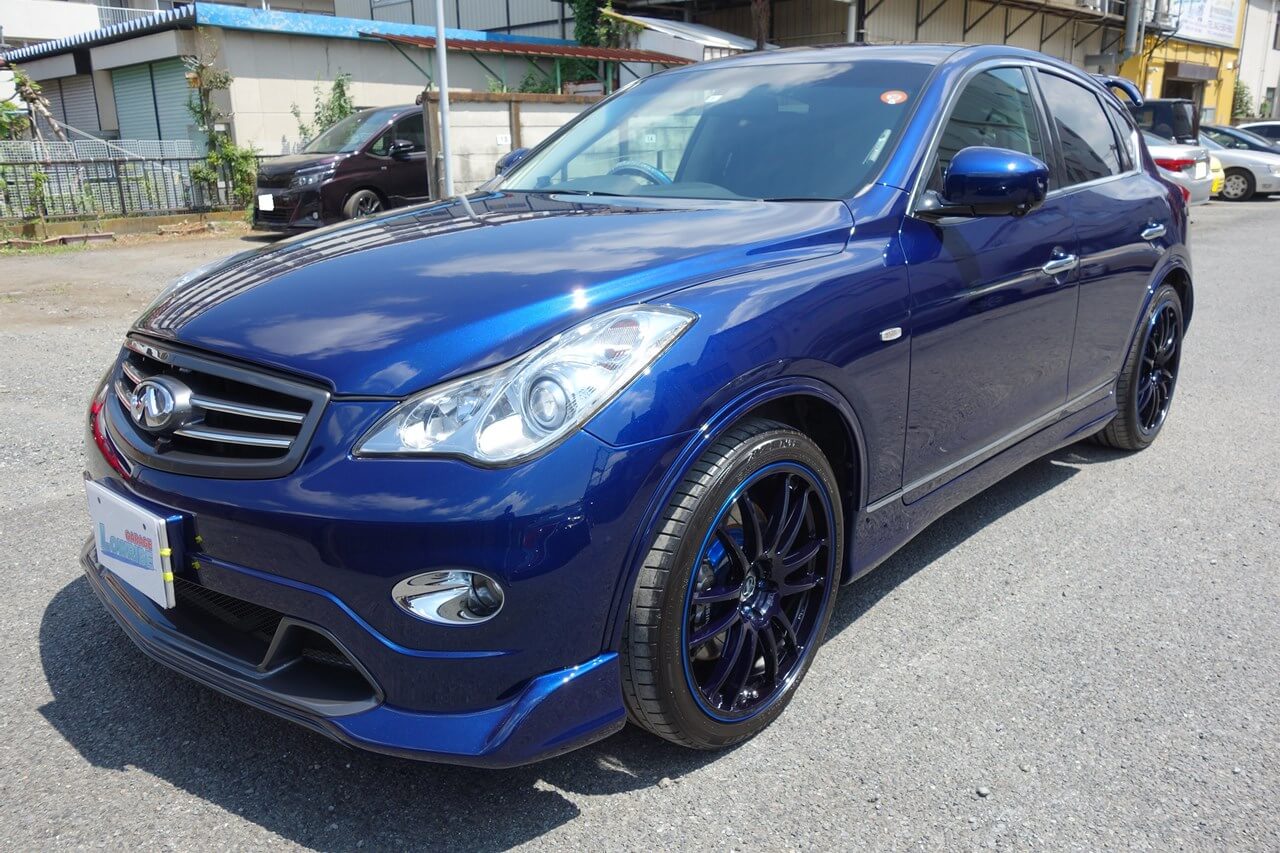 日産 スカイラインクロスオーバー オールペイント 茨城県よりご